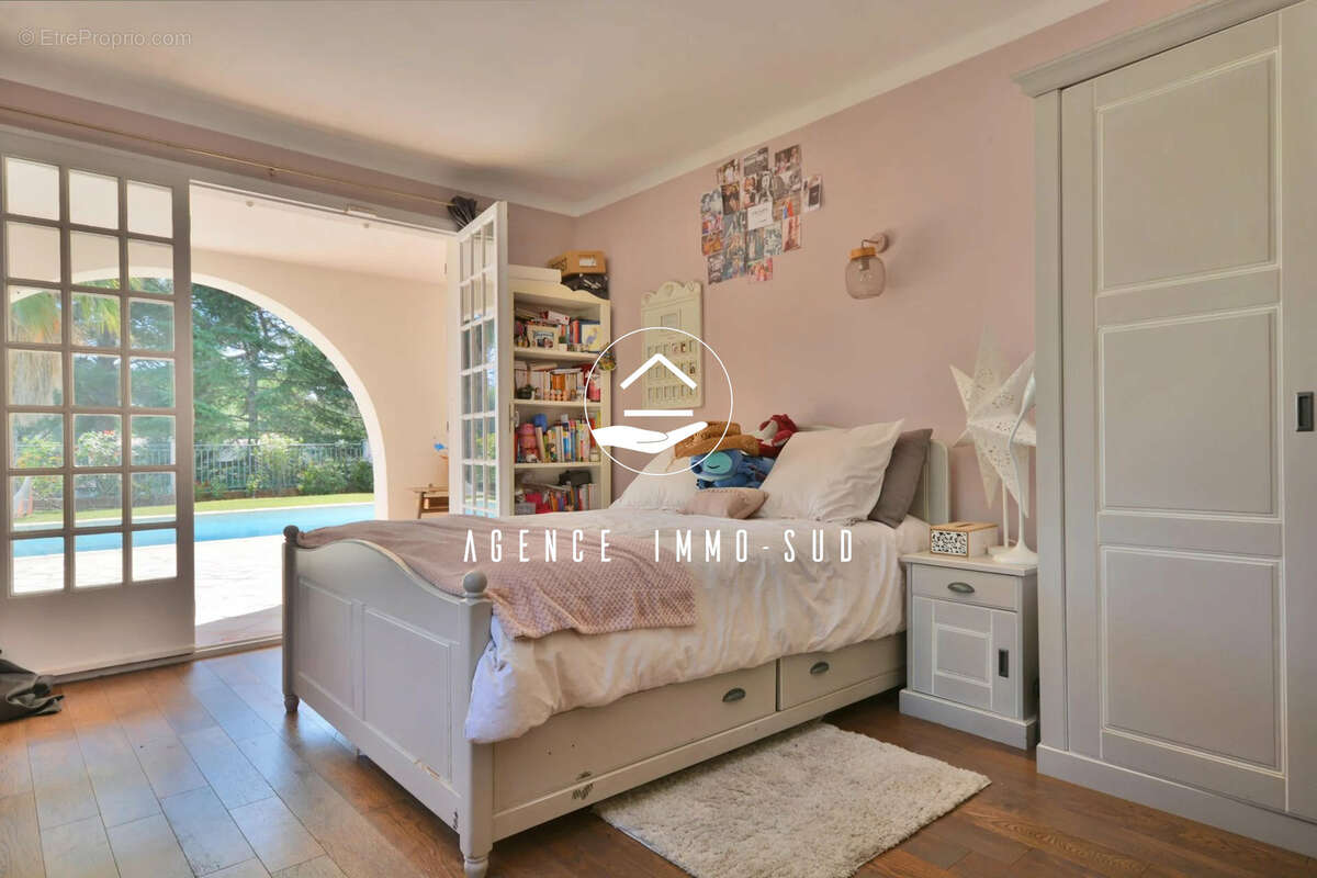 Maison à ANTIBES