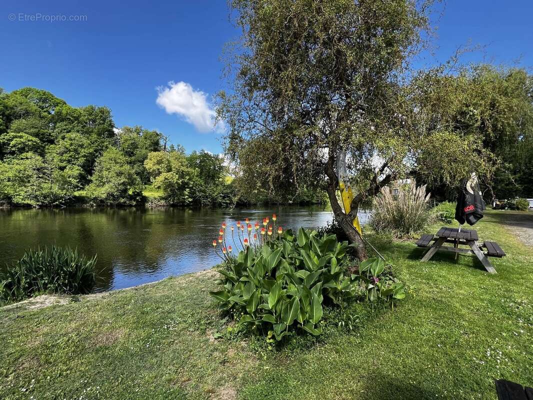 Maison à SAINT-JUNIEN