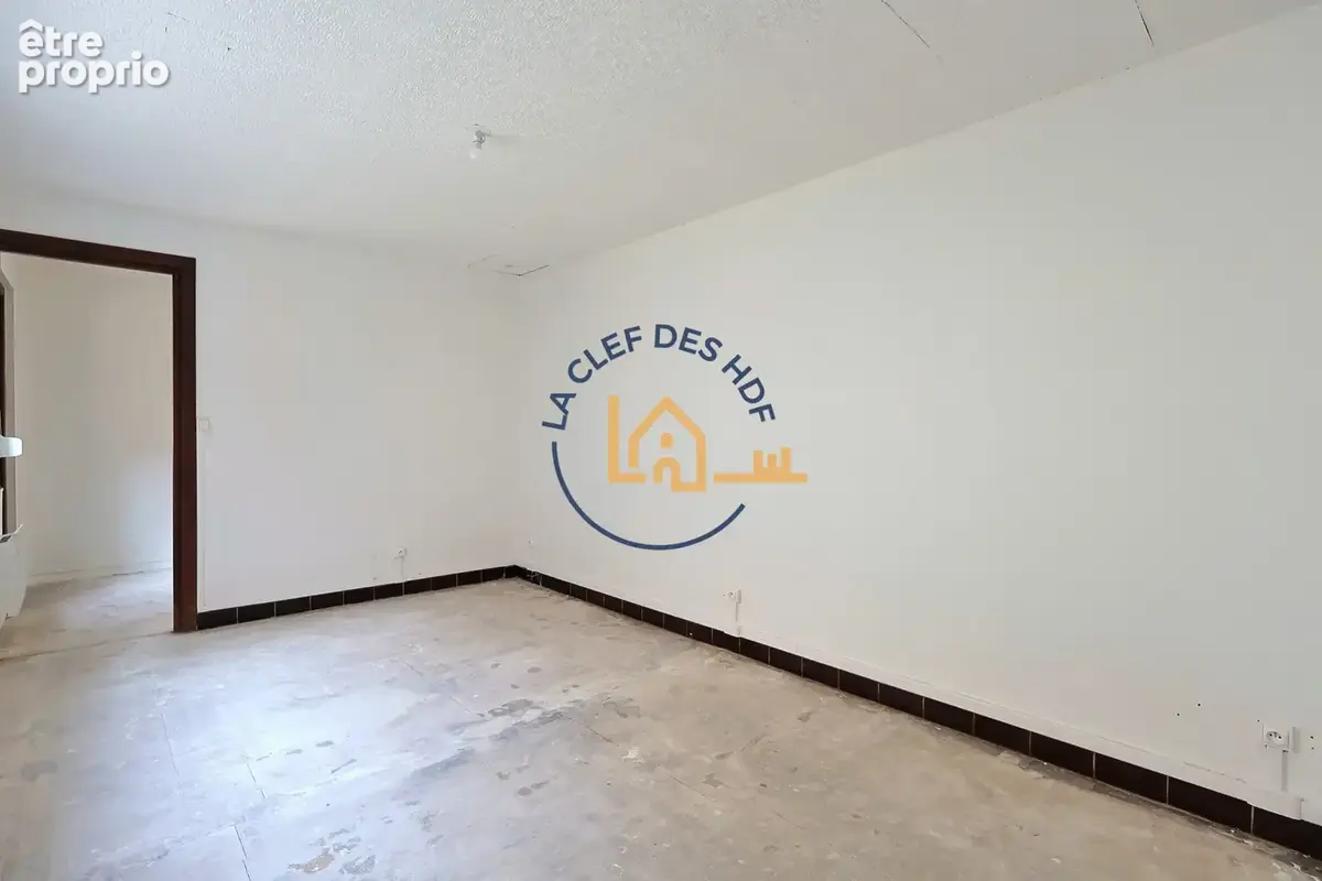 Appartement 87 m² à vendre à Lens (62300) - photo 2