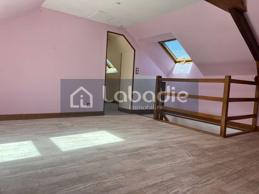 Maison à COULOUVRAY-BOISBENATRE