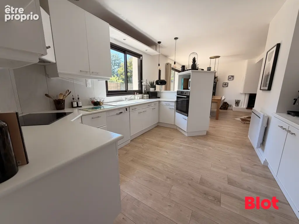 Maison 159 m² à Breal-Sous-Montfort  - photo 6
