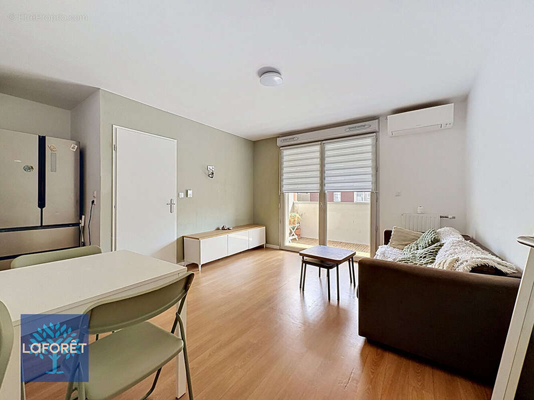 Appartement à EVRY