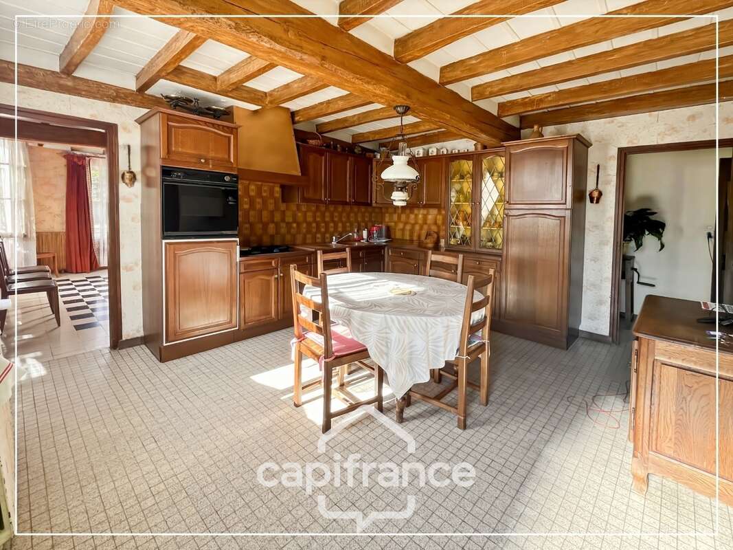 Maison normande en colombages avec terrain de plus 2500 m² et fort potentiel SAINT VICTOR L'ABBAYE (76) - photo 8