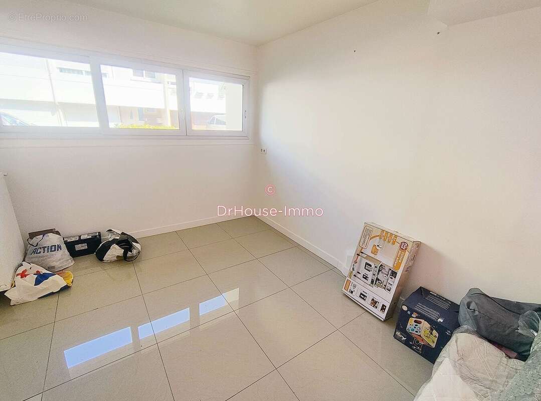 Maison 110 m² à Louvres  - photo 11