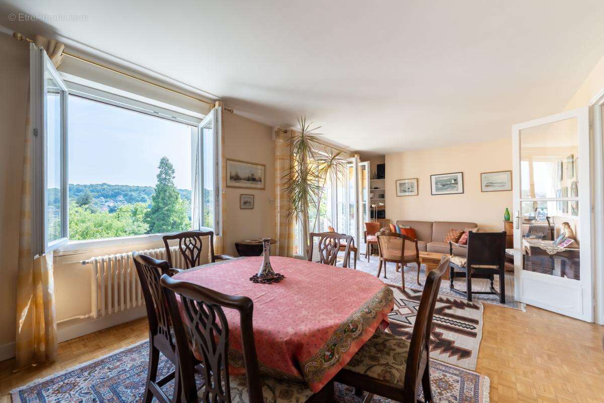 Appartement à SEVRES