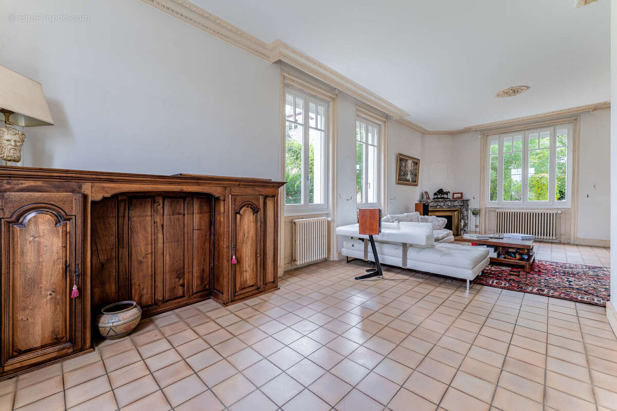 Maison à CHAMAGNIEU