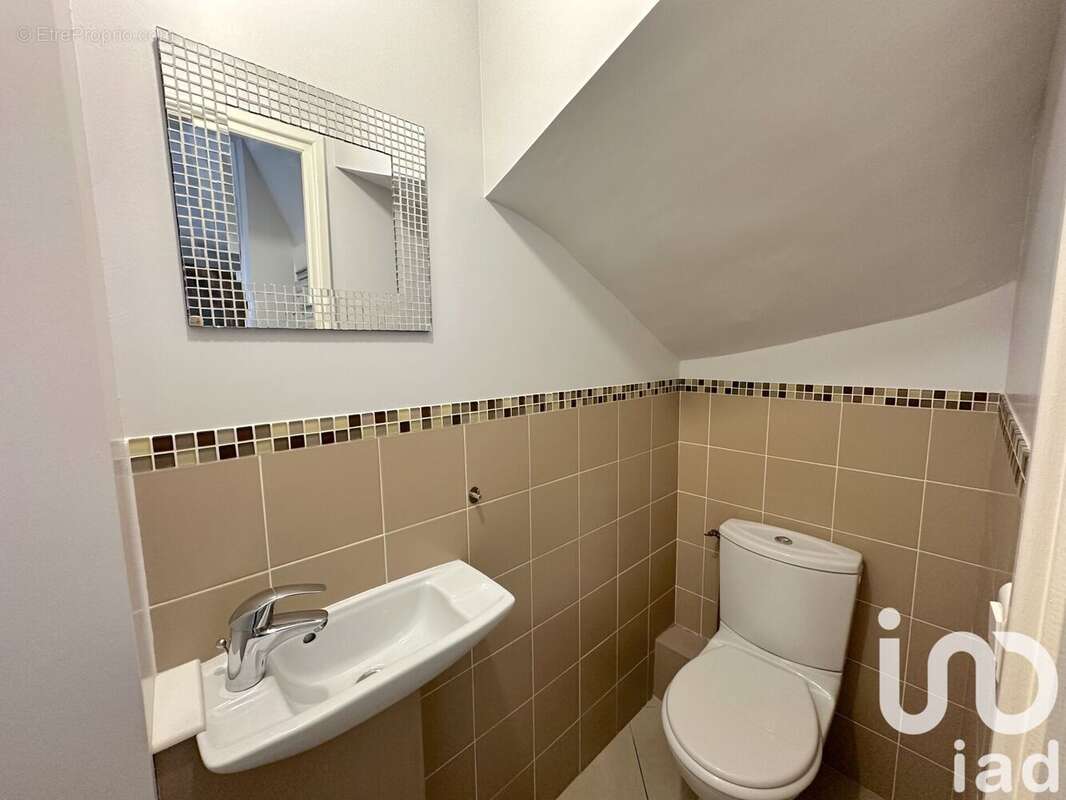 Photo 4 - Maison à THIERS-SUR-THEVE