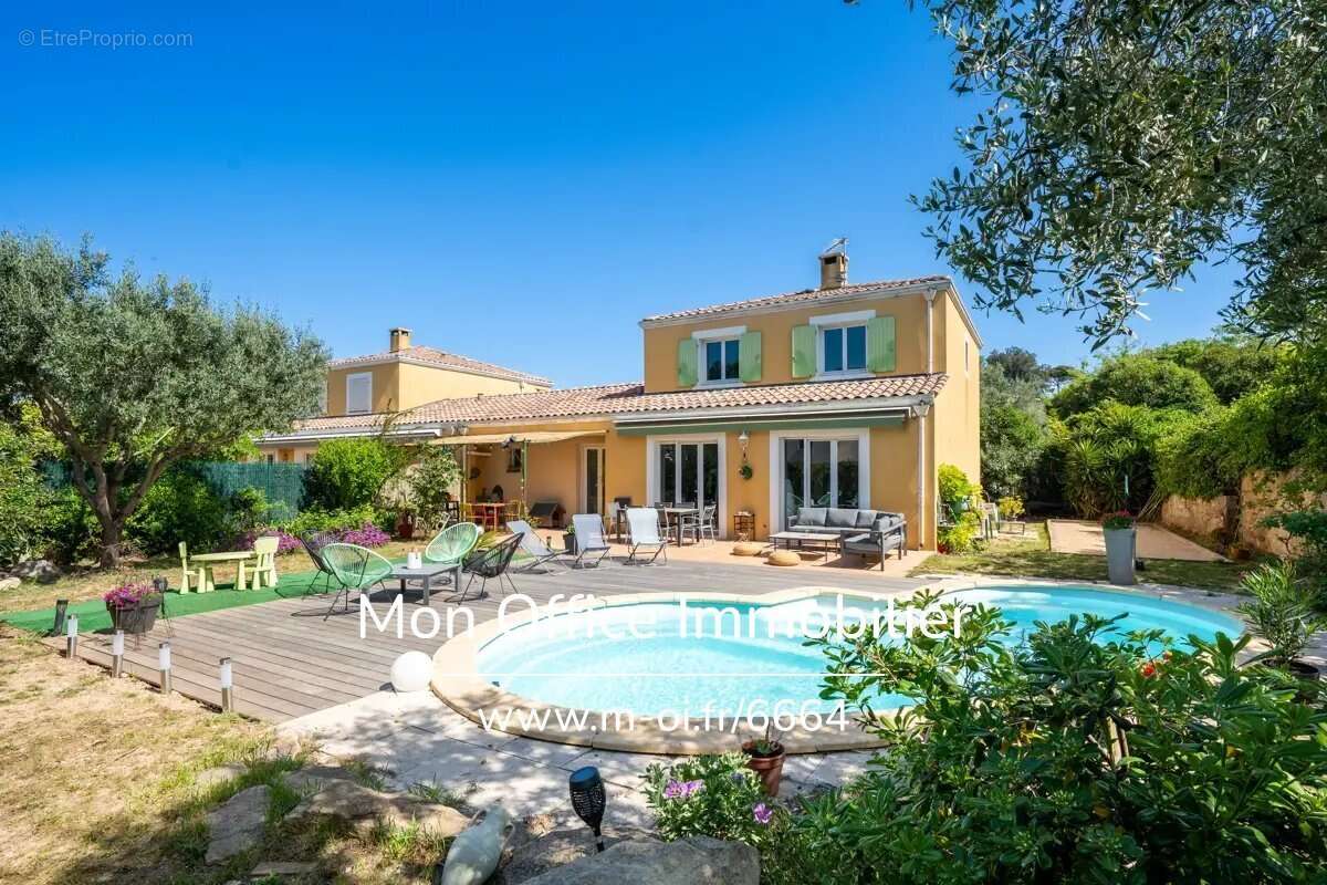 Maison à MARSEILLE-9E