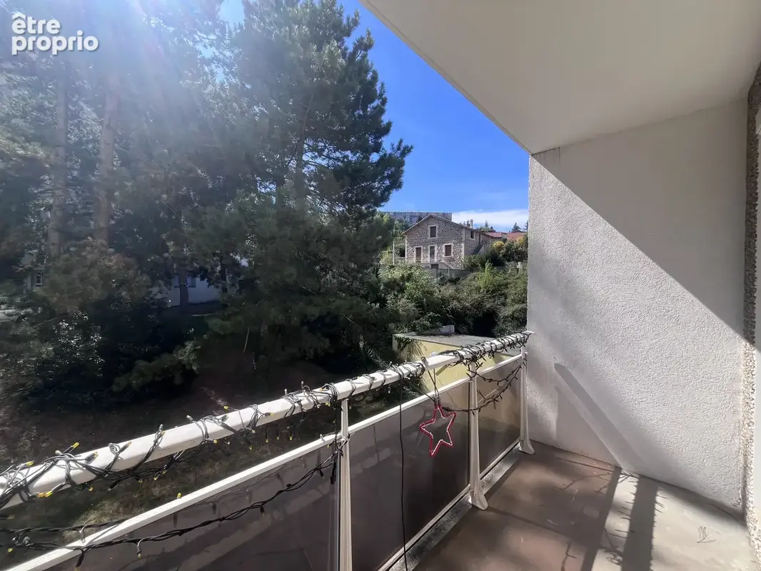 Appartement à SAINT-ETIENNE