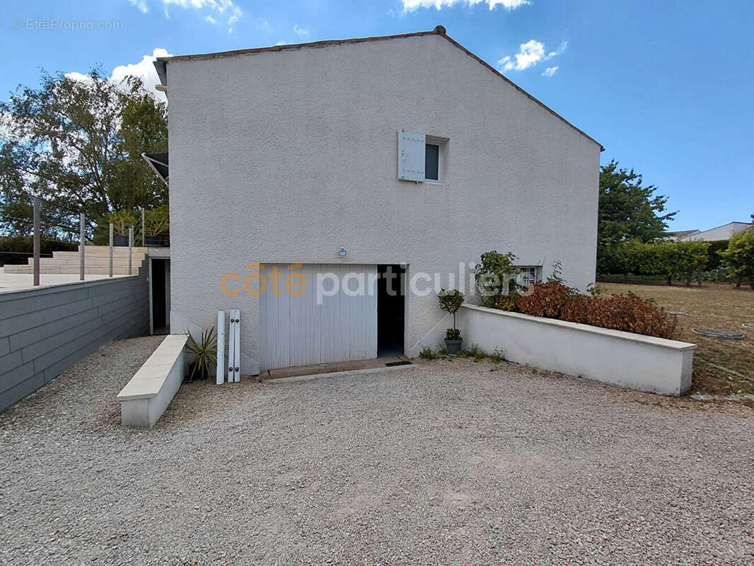 Maison 145m² habitables - LA JARRIE - photo 16