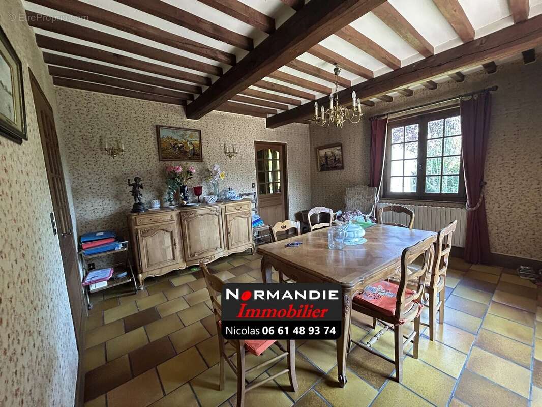 Maison à GRUCHET-LE-VALASSE