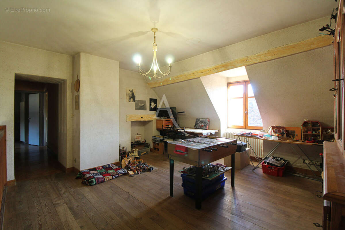 Maison à VILLEBAROU