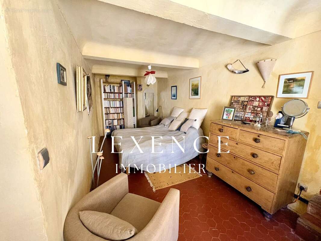Appartement à SAINT-MARTIN-DE-CASTILLON