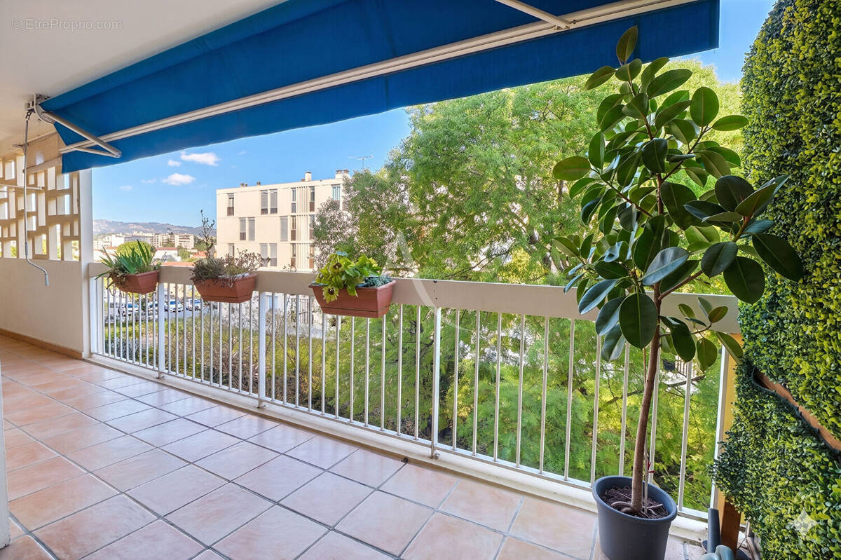 Appartement à MARSEILLE-10E