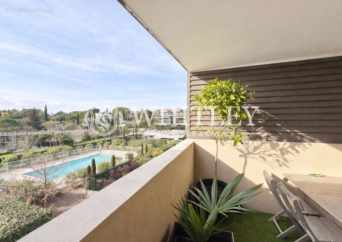 Appartement à FREJUS