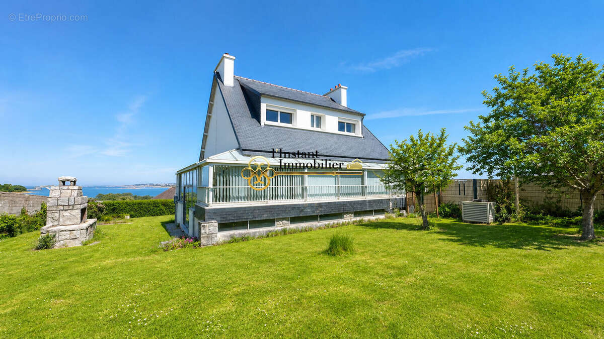 Maison à CARANTEC