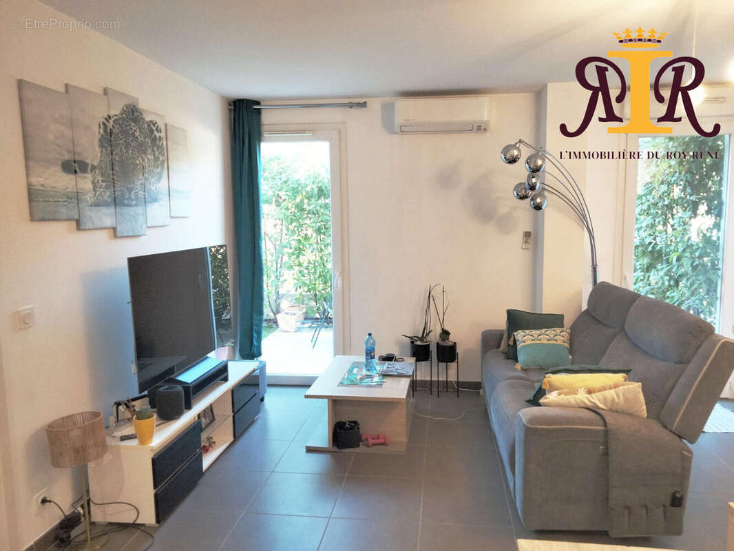 Appartement à CHATEAUNEUF-LE-ROUGE