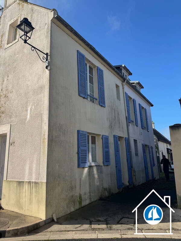 Maison à ARROMANCHES-LES-BAINS