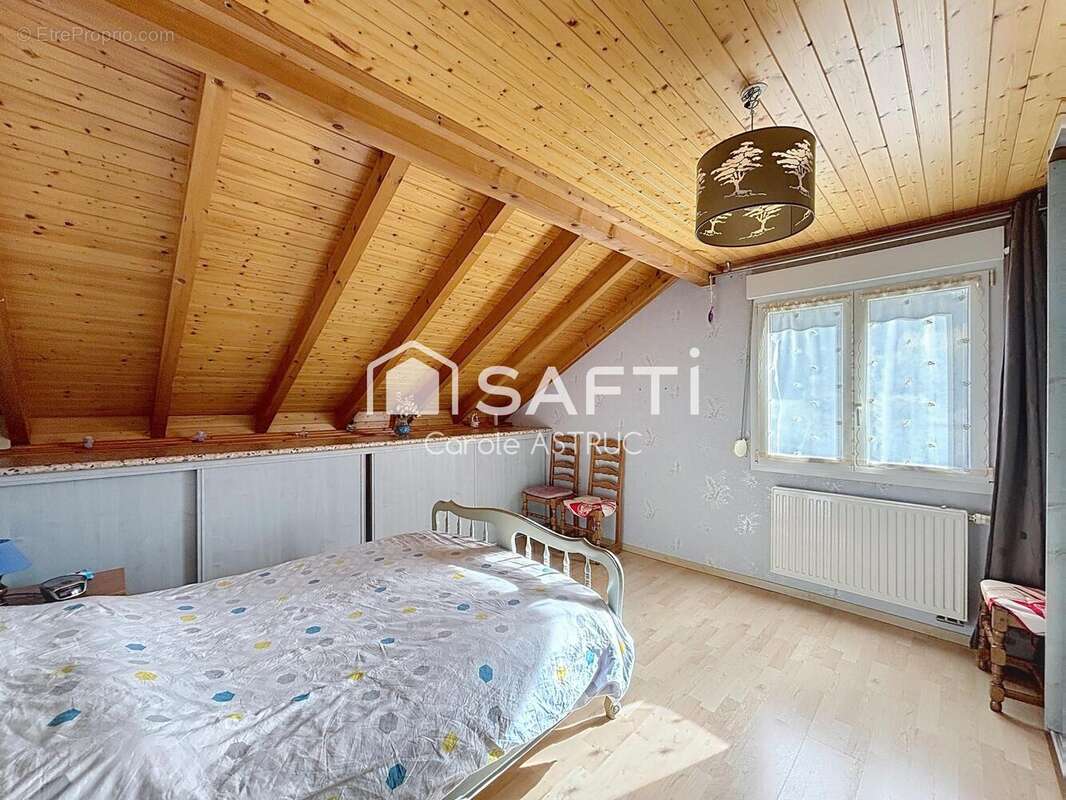 Photo 5 - Maison à LA CLUSE-ET-MIJOUX