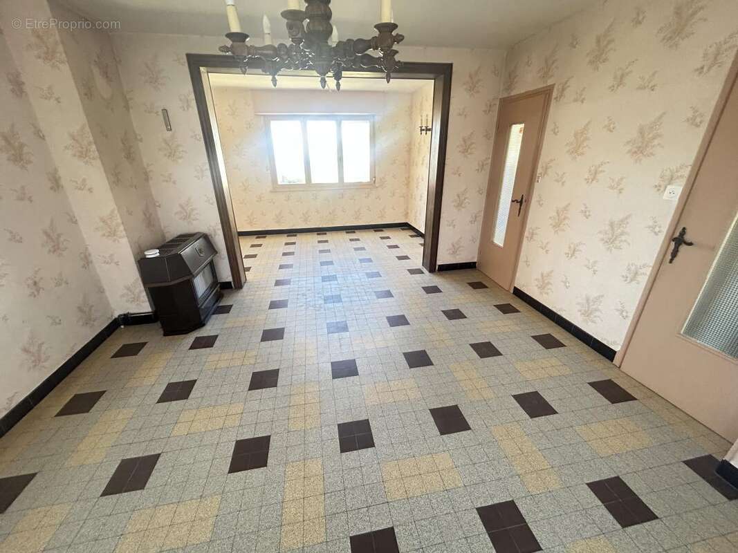 Maison 79 m² à Villers-En-Cauchies  - photo 3