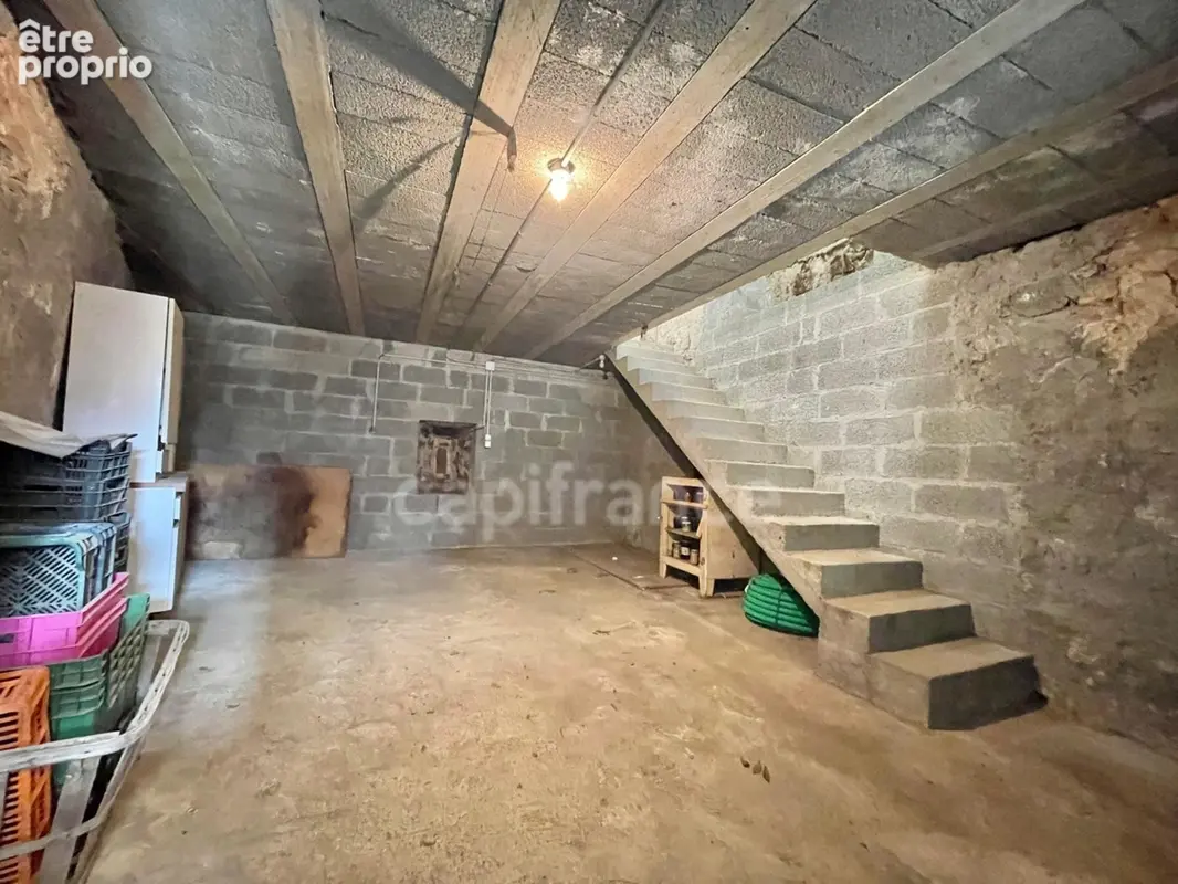 Ensemble immobilier 7 pièces avec fort potentiel à Jugeals-Nazareth 19500 - photo 16