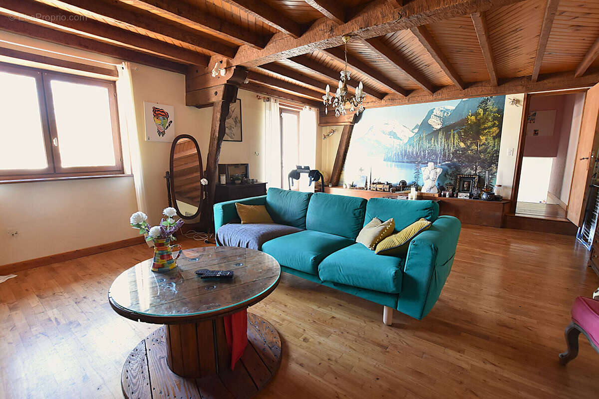 Maison à SAINT-CHRISTOPHE