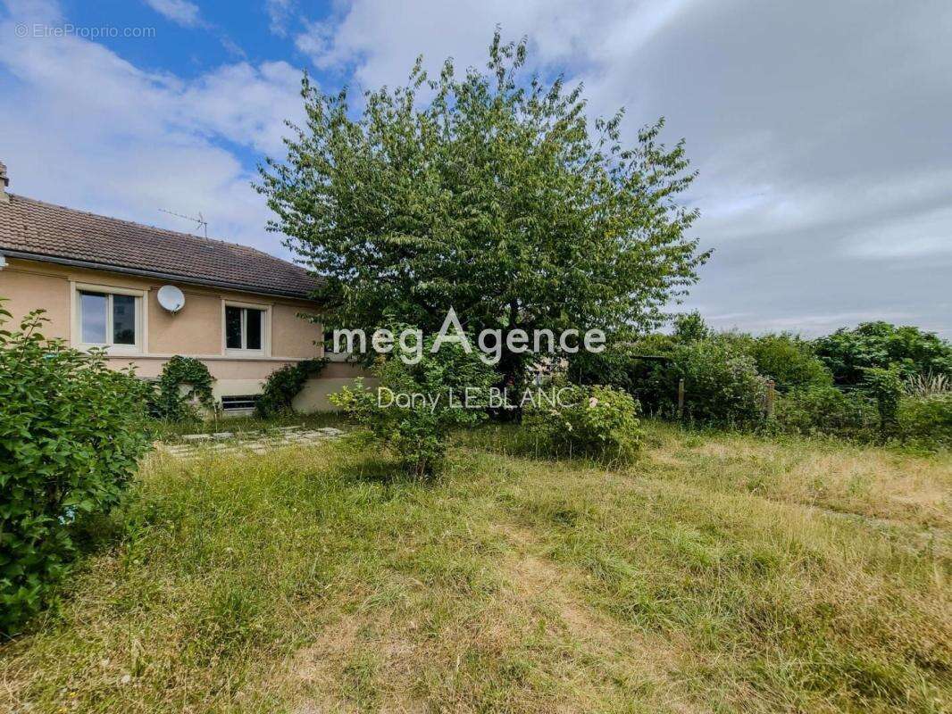 Maison de plain-pied - 3 chambres - Sous-sol total - Grand jardin sud - photo 9