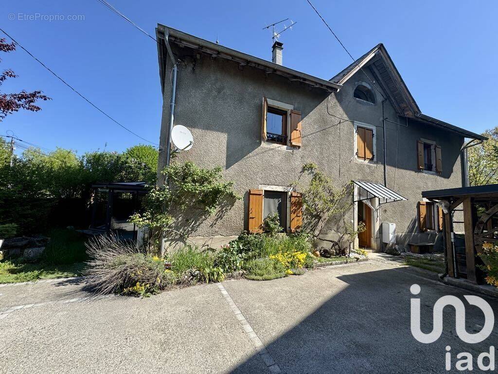 Photo 1 - Maison à CHAMPAGNE-EN-VALROMEY