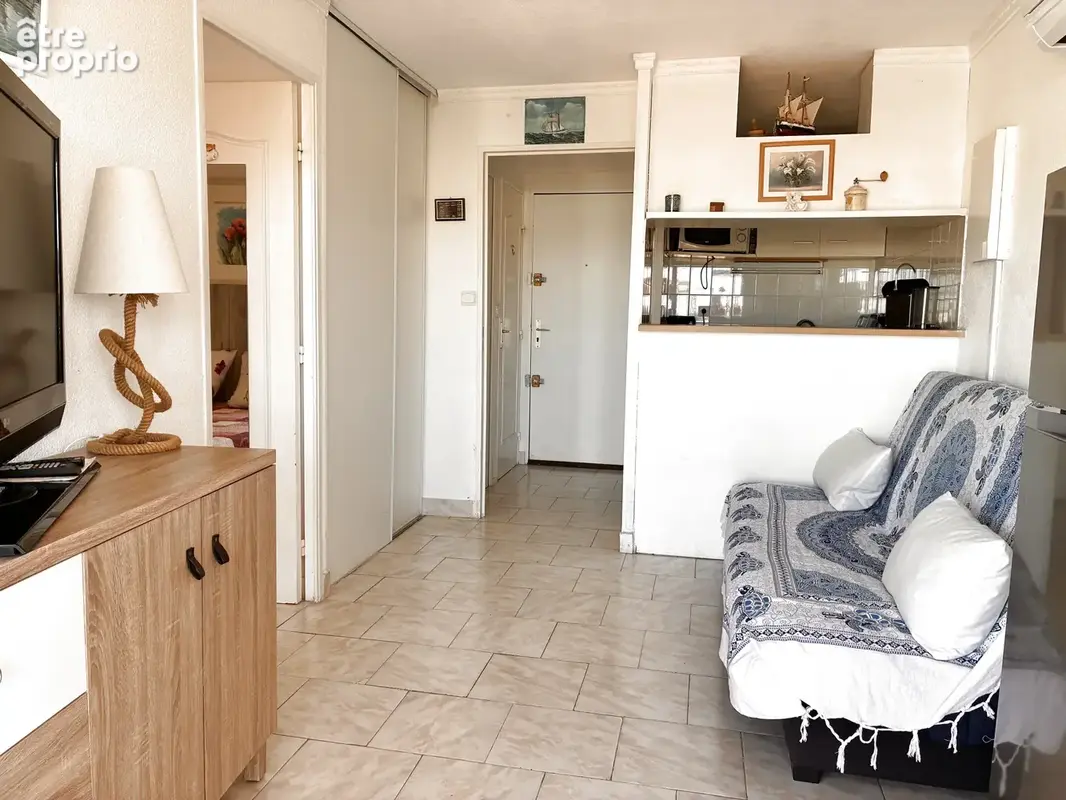 Gruissan rive droite - appartement t2 avec terrasse et place de parking privative - photo 2