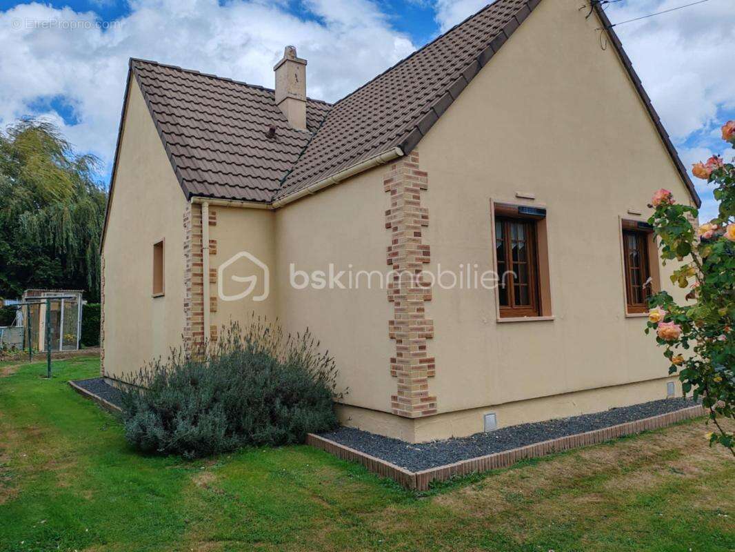 Maison à BOURNEVILLE