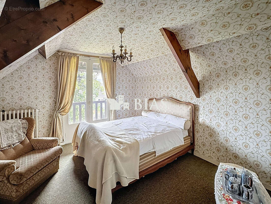 Maison à CAUDEBEC-LES-ELBEUF