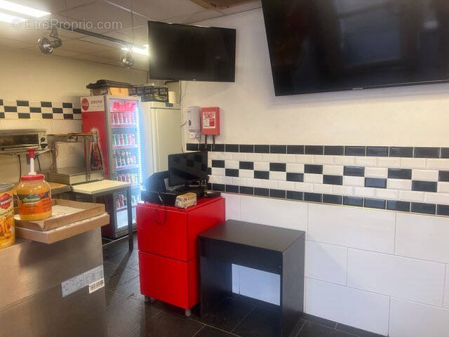 Commerce à SIN-LE-NOBLE