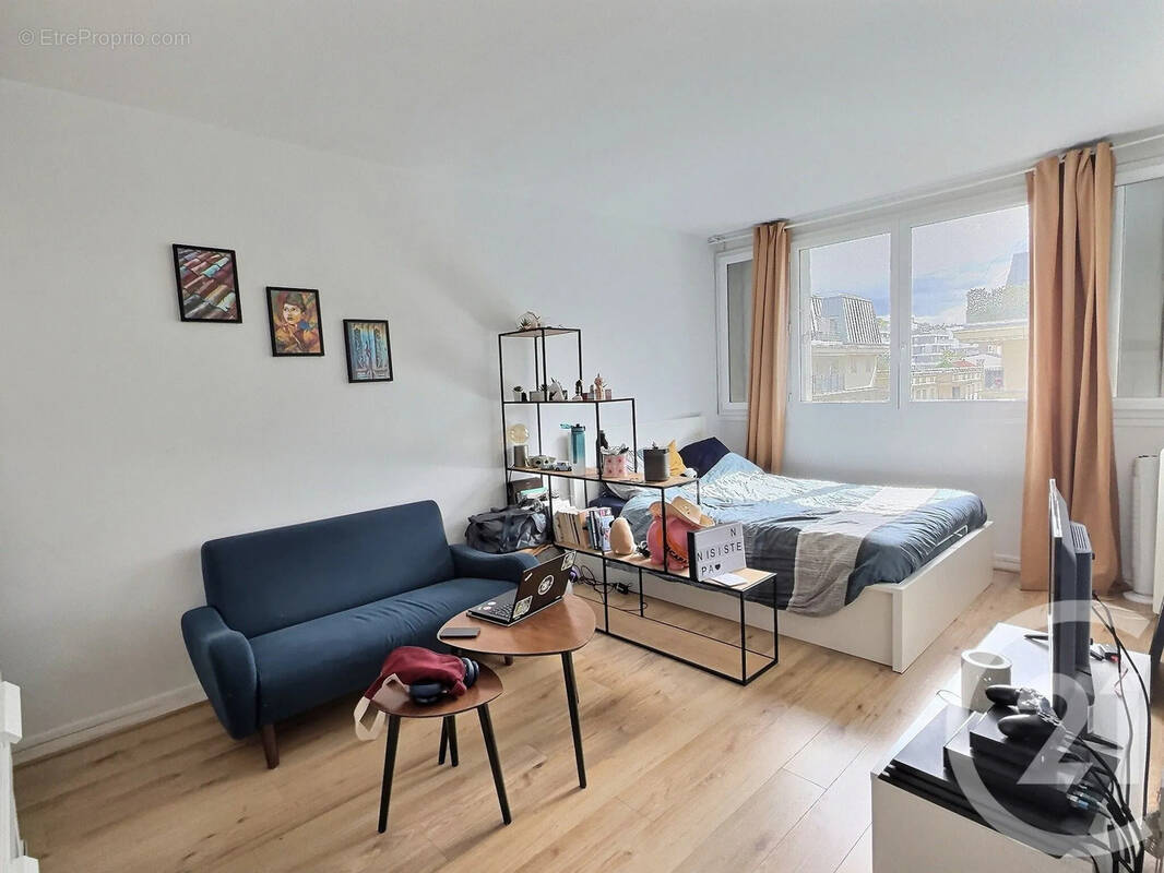 Appartement à MONTROUGE