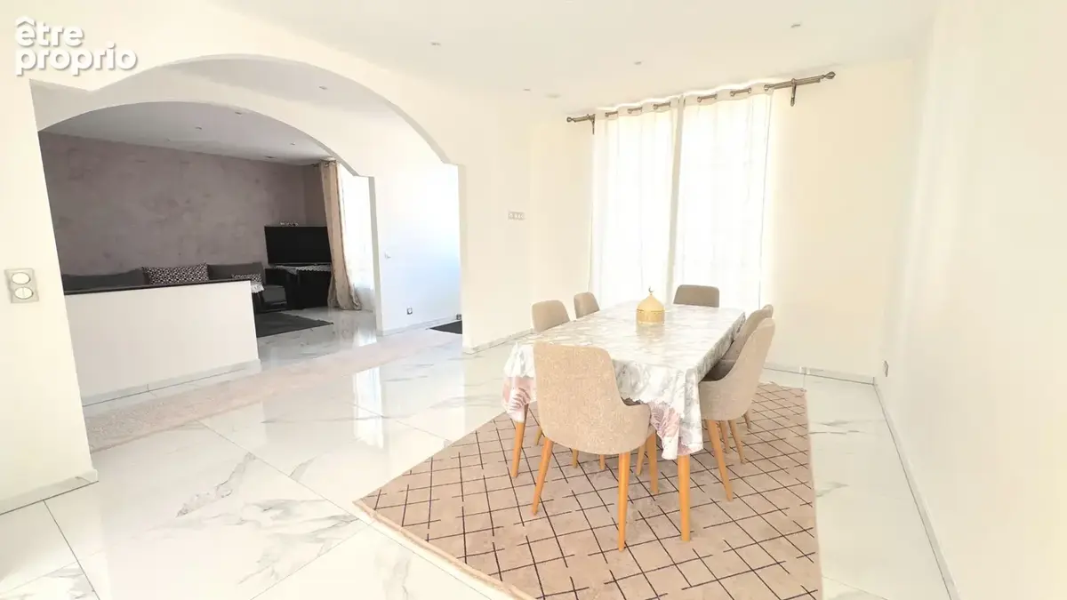 Maison 209m² à évry-courcouronnes - photo 2