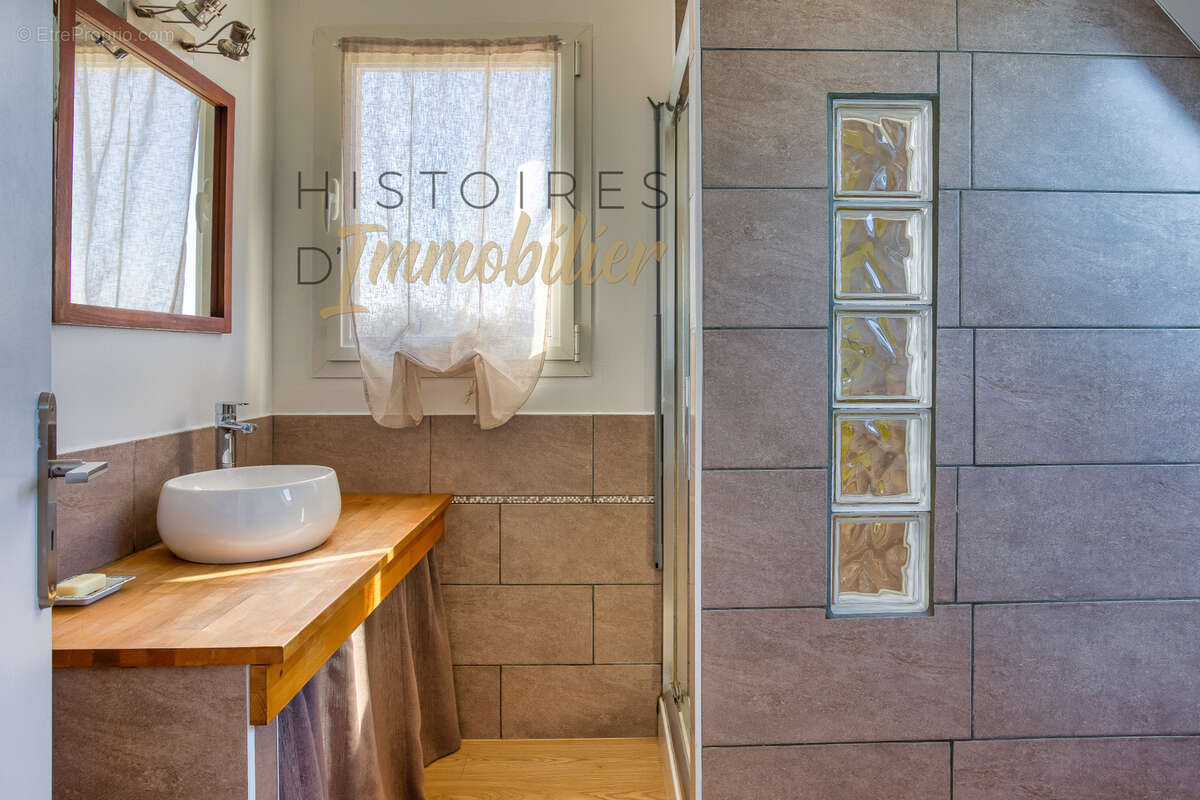 Maison à LA VIEUX-RUE