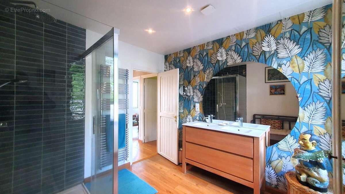 Maison à VILLEFRANCHE-DE-ROUERGUE