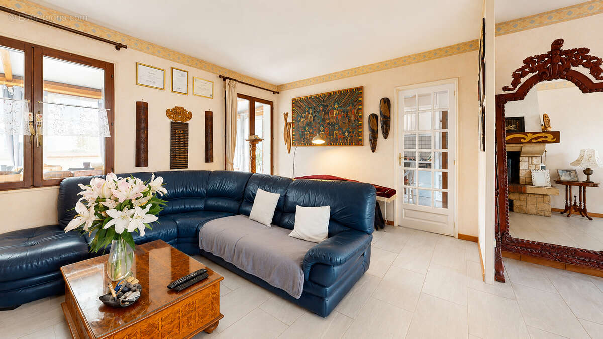 Maison à LE PECQ