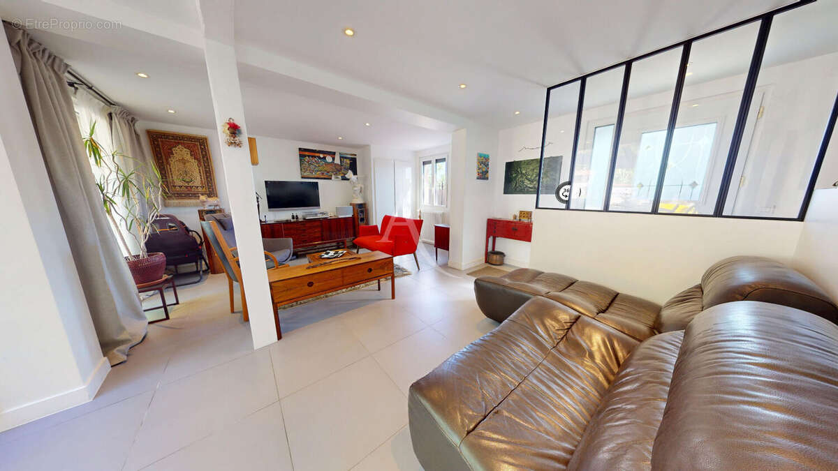 Maison Le-perreux-sur-marne 6 pièce(s) 118 m2 - photo 15