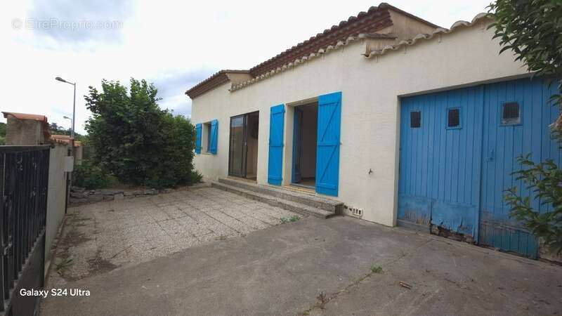 Maison à COURSAN