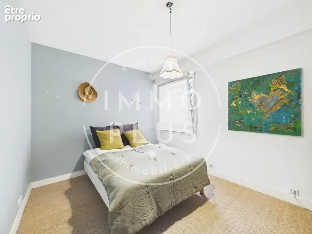 Vente - Appartement - 4 pièces + cuisine - 104,34 m² - 960 - photo 8