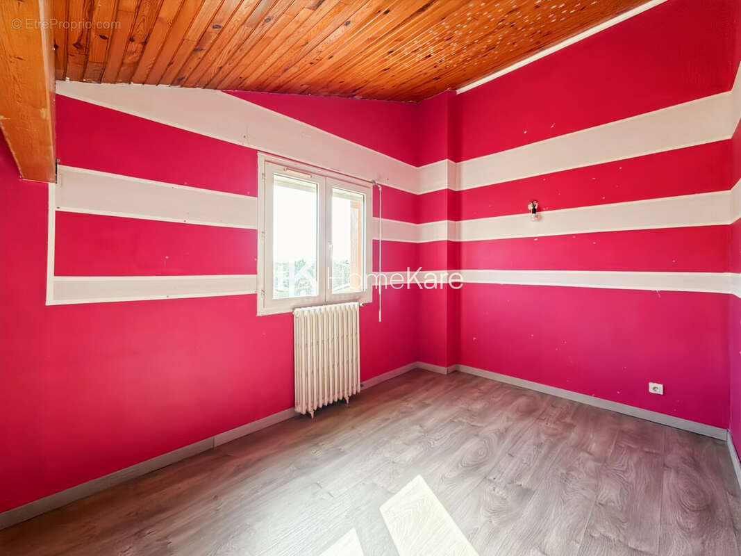 Maison 108 m² à Escalquens  - photo 4