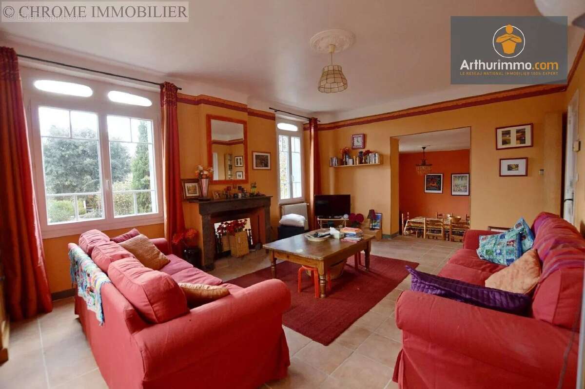 Maison à LOUBES-BERNAC