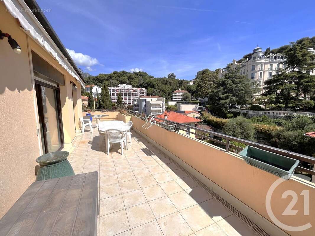 Appartement à MENTON