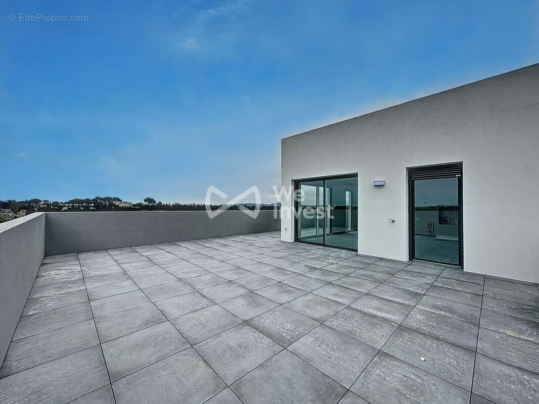 Appartement à LATTES