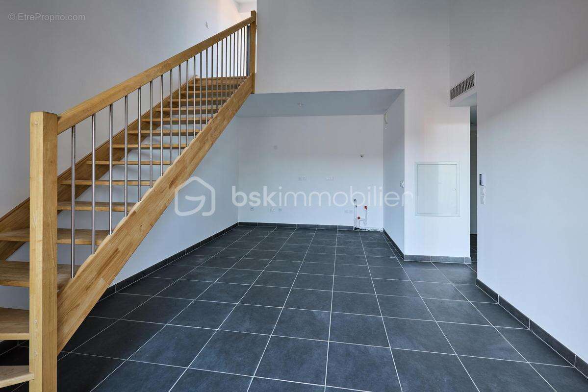 Appartement DUPLEX T3 neuf avec terrasse – 1er étage – Prestations de qualité – Secteur des Pins - photo 6