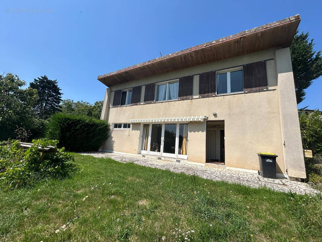 Maison à CHENNEBRUN