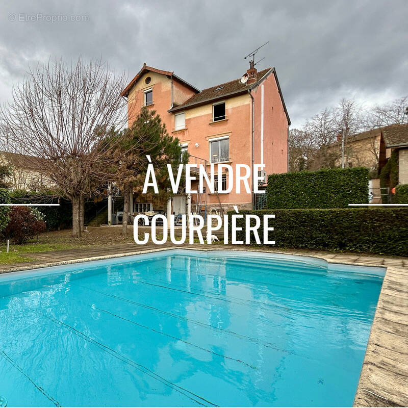 Maison à COURPIERE