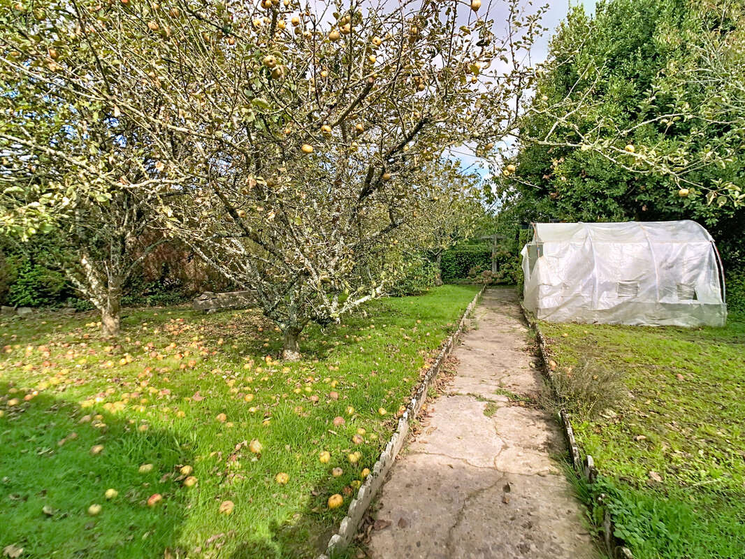 Maison à BESNEVILLE