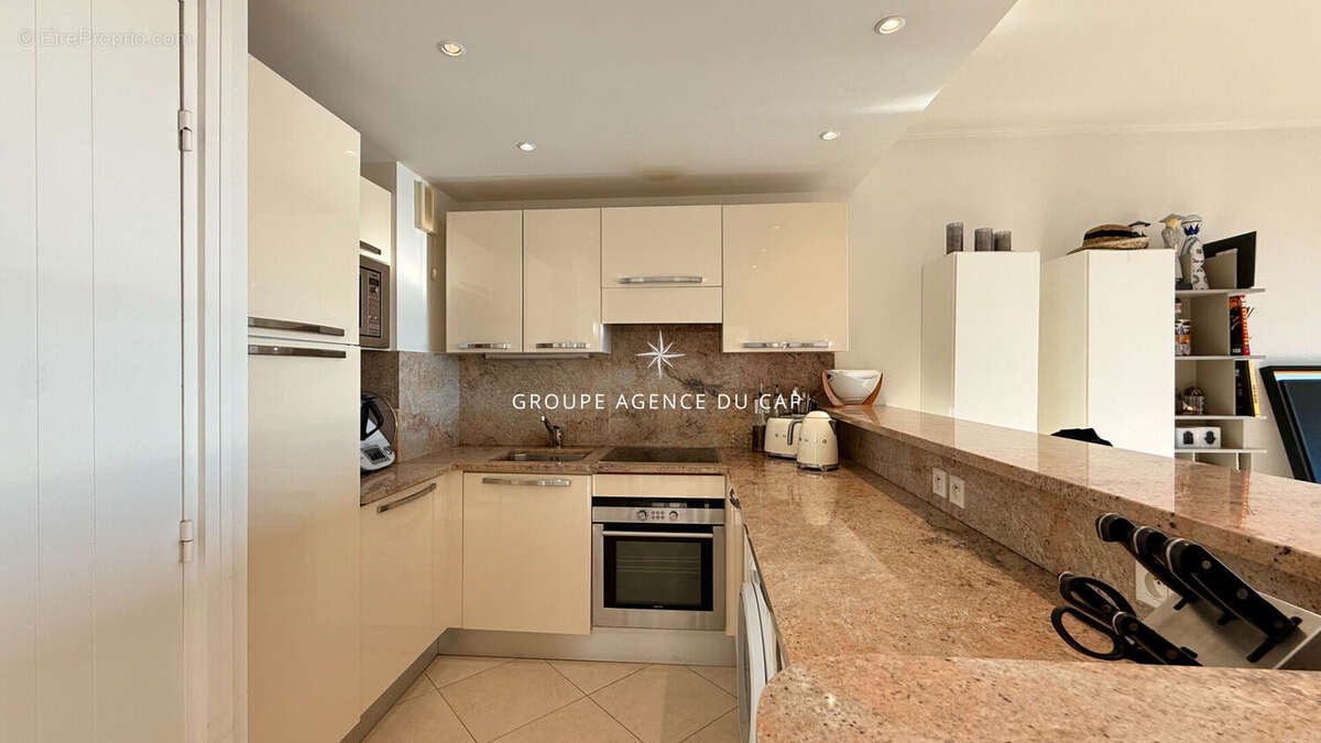 Appartement à MANDELIEU-LA-NAPOULE