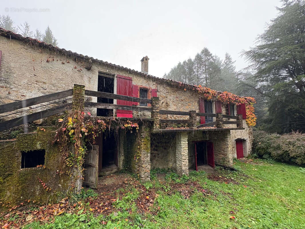 Maison à CASSAGNOLES